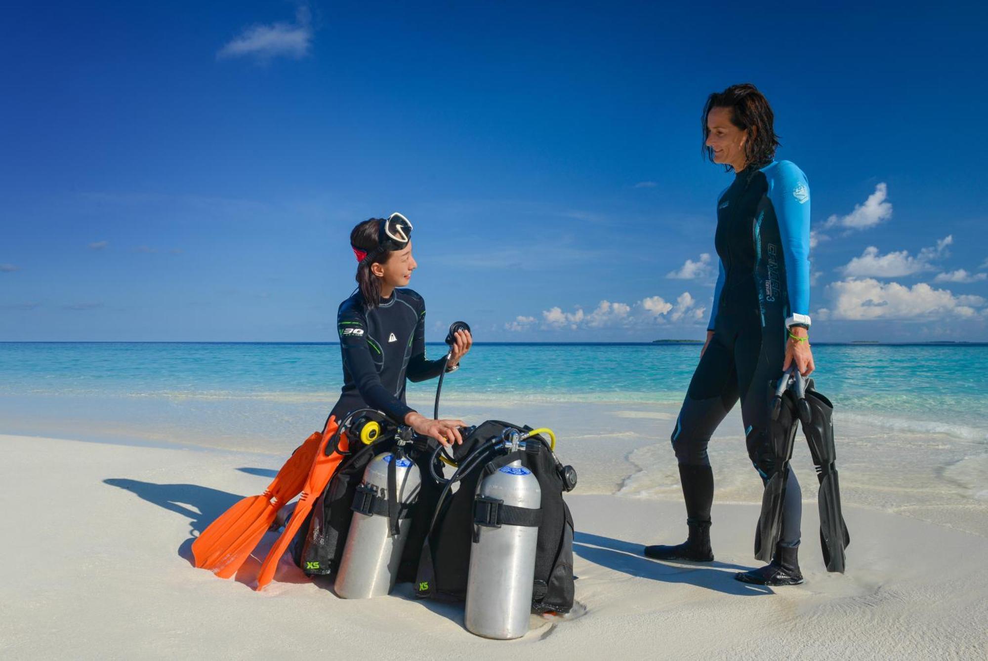 ホテル ユー&ミー モルディブ Muravandhoo エクステリア 写真