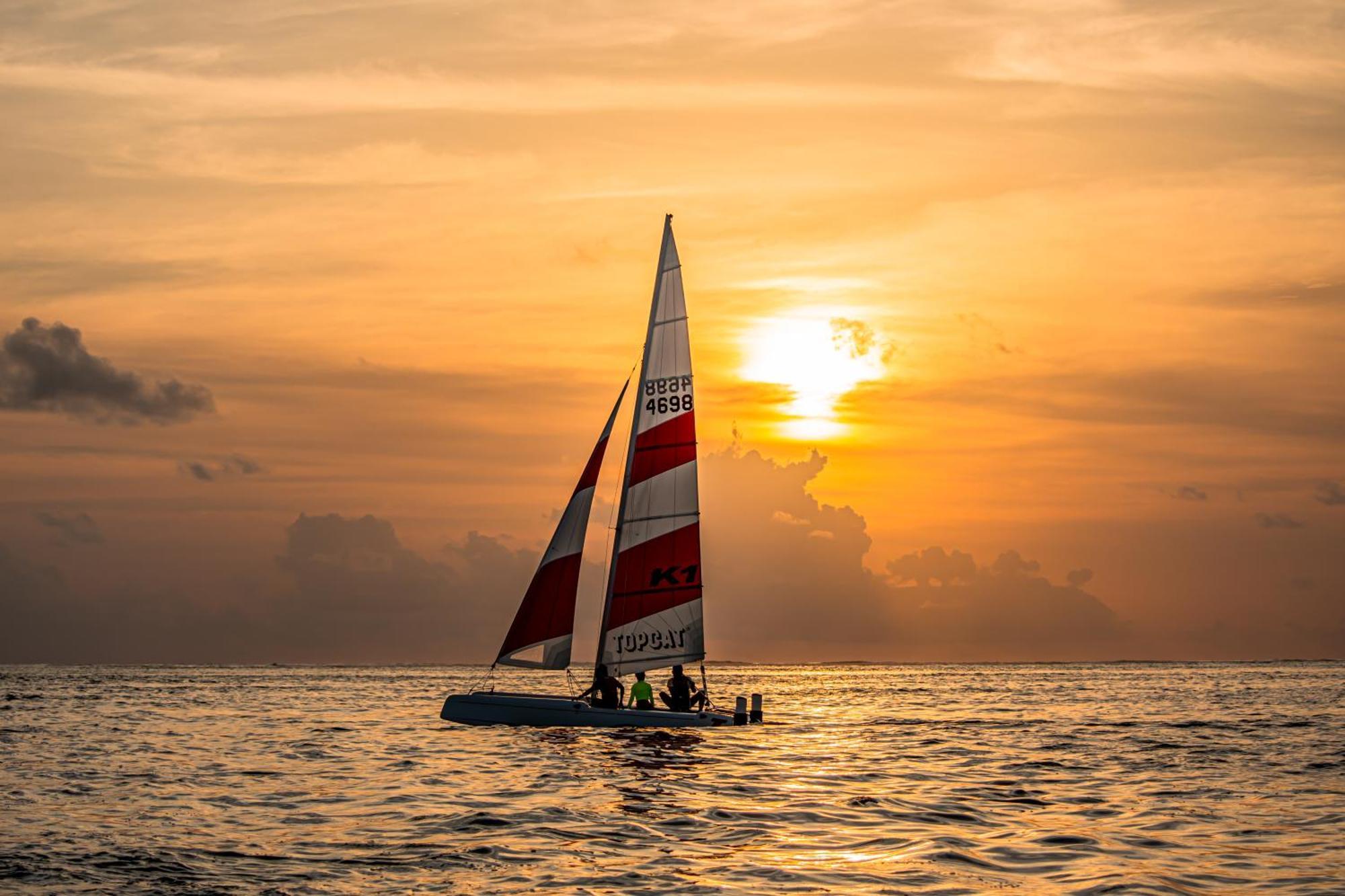 ホテル ユー&ミー モルディブ Muravandhoo エクステリア 写真
