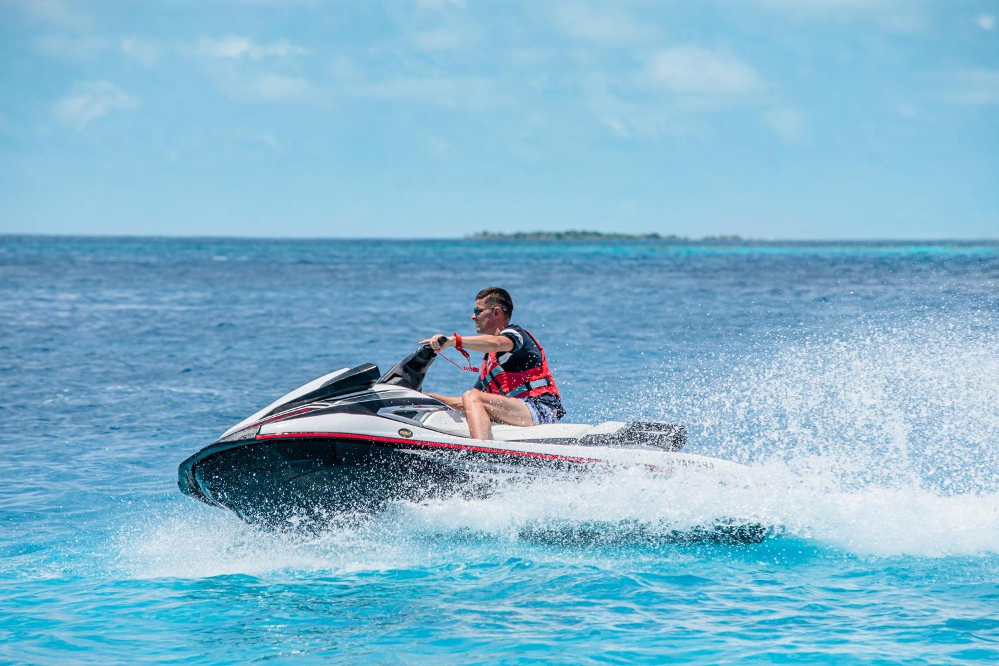 ホテル ユー&ミー モルディブ Muravandhoo エクステリア 写真