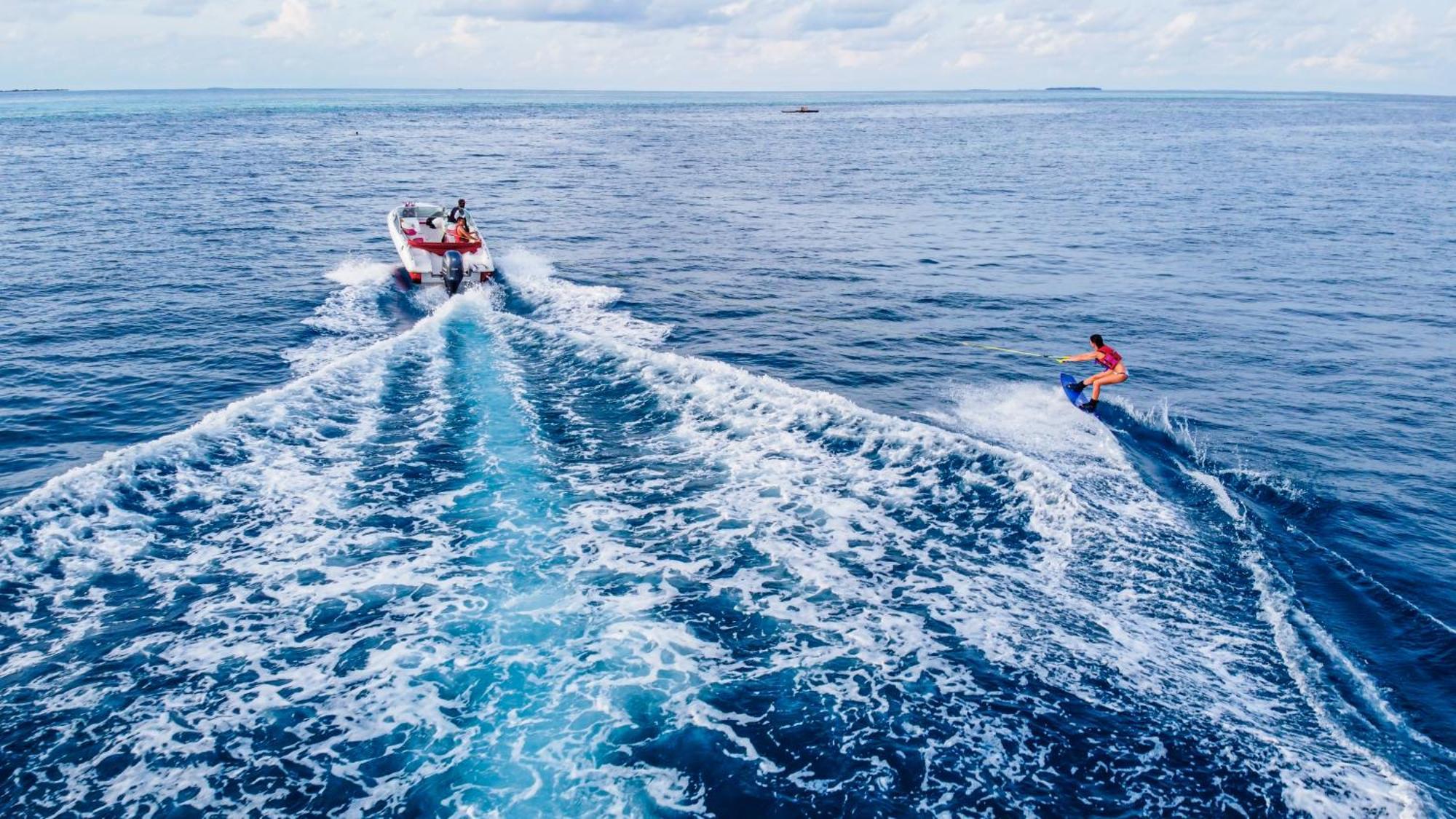 ホテル ユー&ミー モルディブ Muravandhoo エクステリア 写真