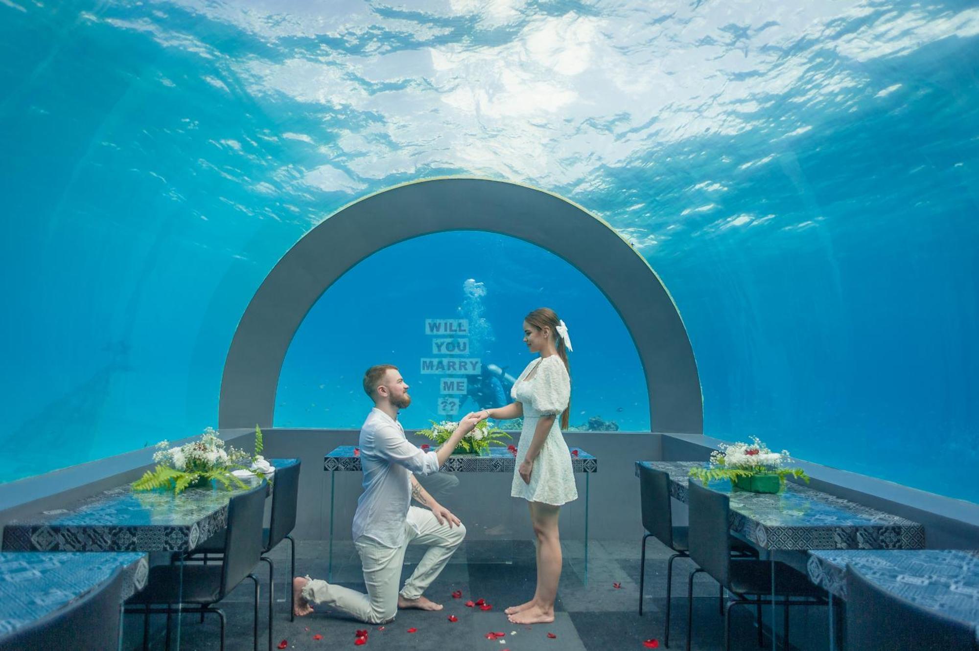 ホテル ユー&ミー モルディブ Muravandhoo エクステリア 写真